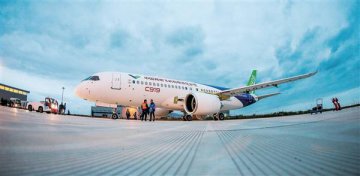 达索系统CEO：中国产客机需要至少10年才能追上波音和空客